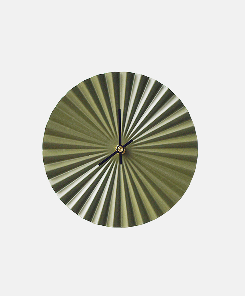 Idemak Crease Clock